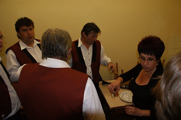 06.JPG