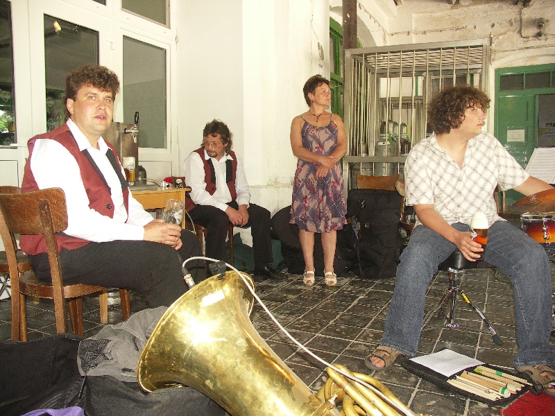 PICT0013.JPG
